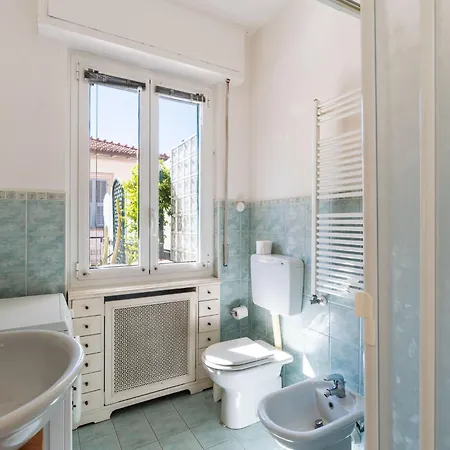 아파트 La Terrazza Di San Martino By Interhome