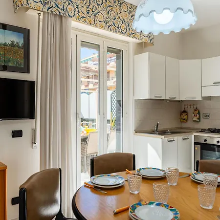 La Terrazza Di San Martino By Interhome 아파트 *