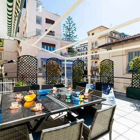 아파트 La Terrazza Di San Martino By Interhome